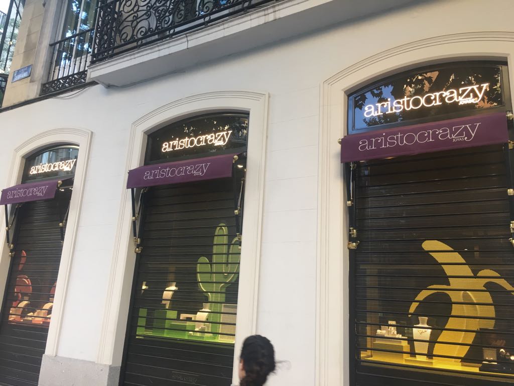 fachada aristocrazy