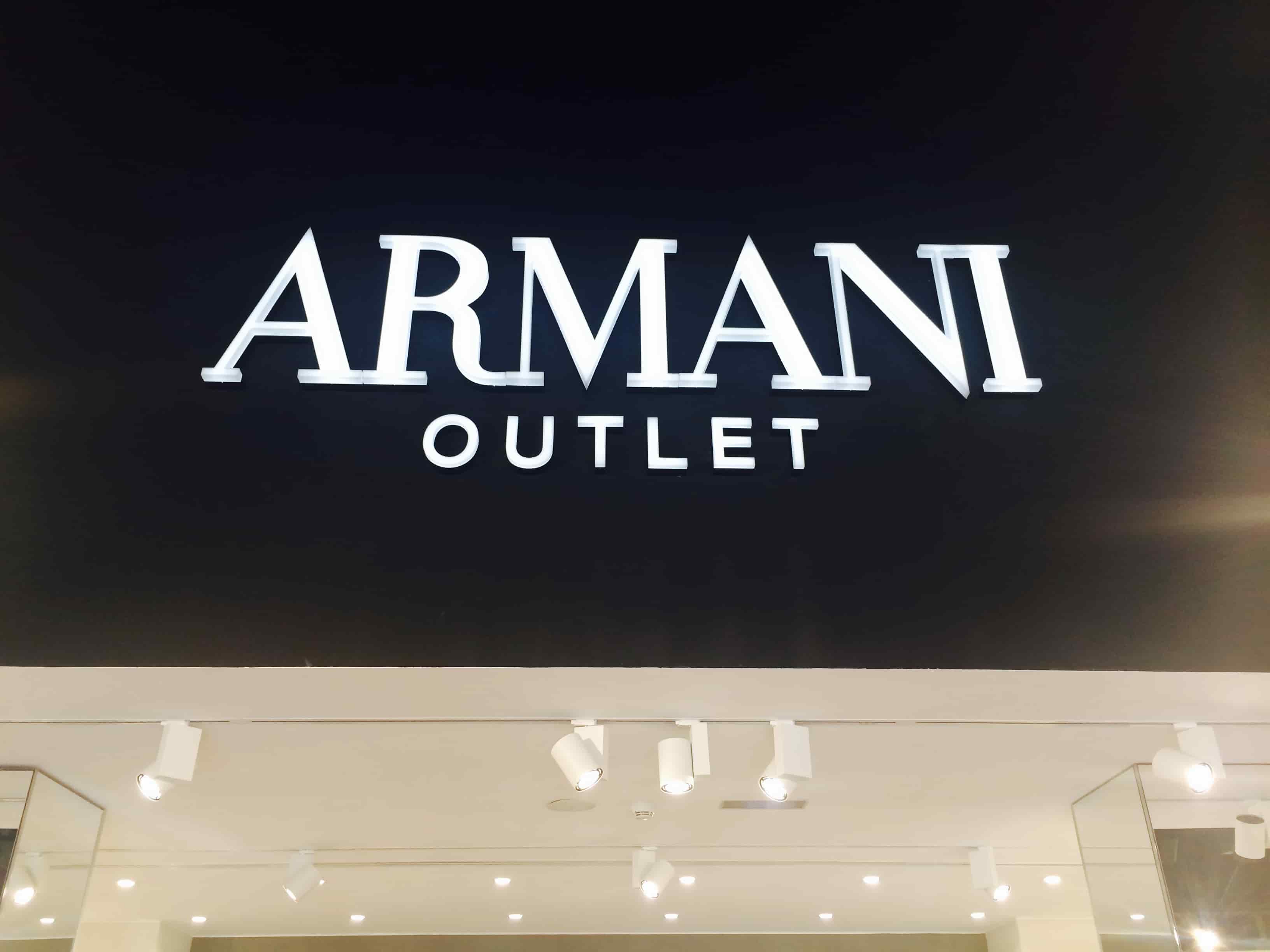 armani outlet
